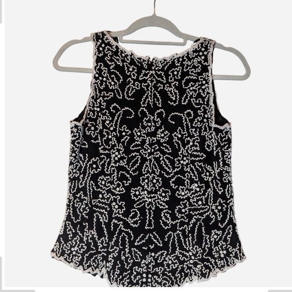 Chic Black and White Beaded Women's Blouse - Picture 2 of 10